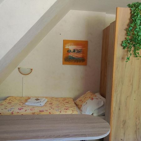 Bed and Breakfast Hof Kueselberg Thomasburg Exterior foto